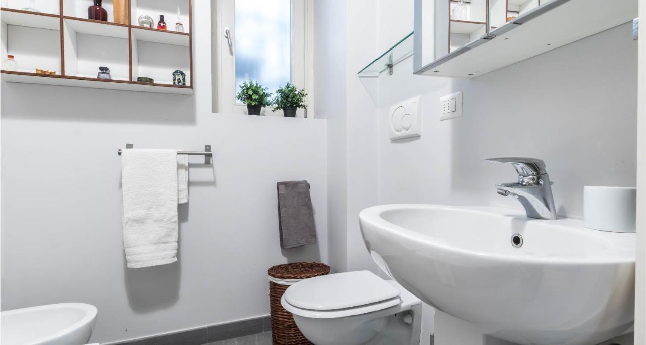 Joivy Apt For 6 With Big Terrace In Milan Centro Storico Екстер'єр фото