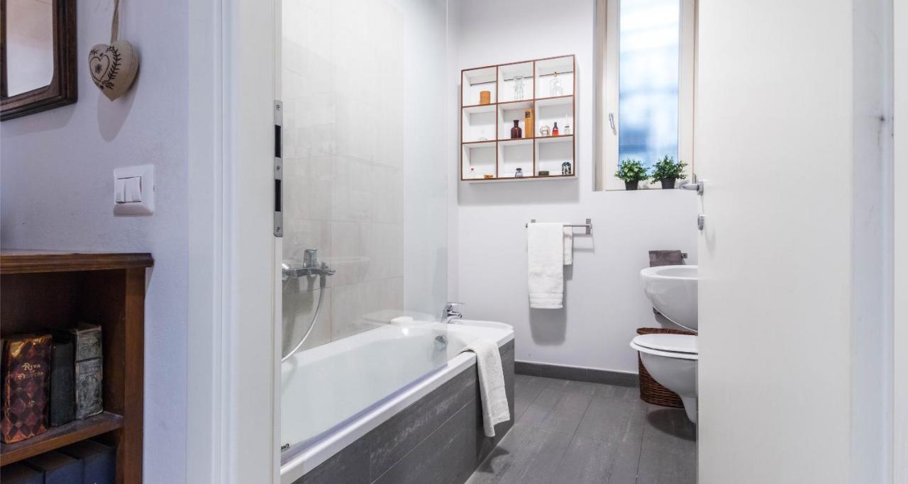 Joivy Apt For 6 With Big Terrace In Milan Centro Storico Екстер'єр фото